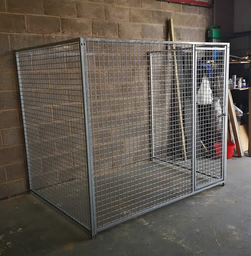 Three Sided Mesh Dog Pens